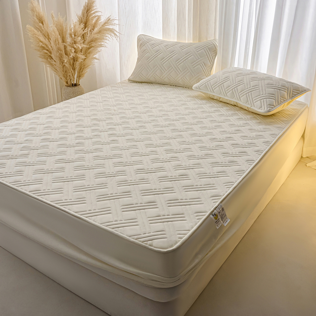 91家纺网 家纺一手货源 找家纺 X猫先生 2025新款A类原棉大豆防水床笠隔尿夹棉床笠床垫保护罩外贸跨境 迷宫-米白