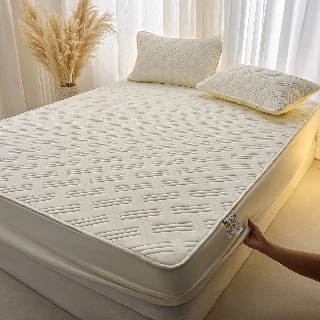 91家纺网 家纺一手货源 找家纺 X猫先生 2025新款A类原棉大豆防水床笠隔尿夹棉床笠床垫保护罩外贸跨境 迷宫-米白