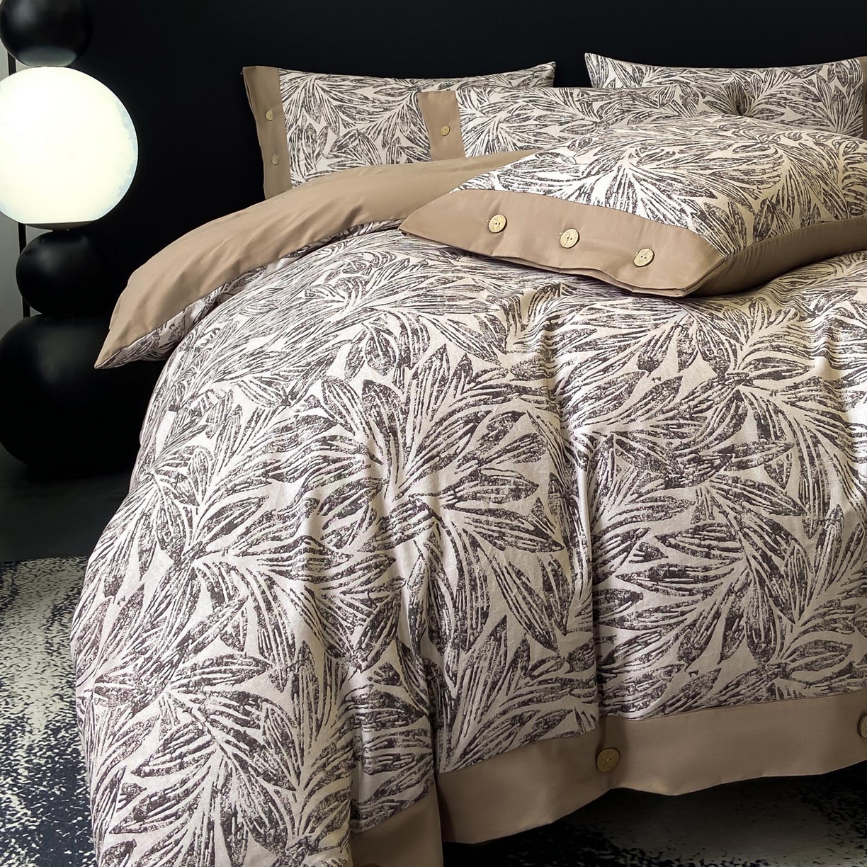 91家纺网 家纺一手货源 找家纺 麦田家纺 2025新款全棉纯棉轻奢加厚磨毛纽扣款四件套 雅集-咖