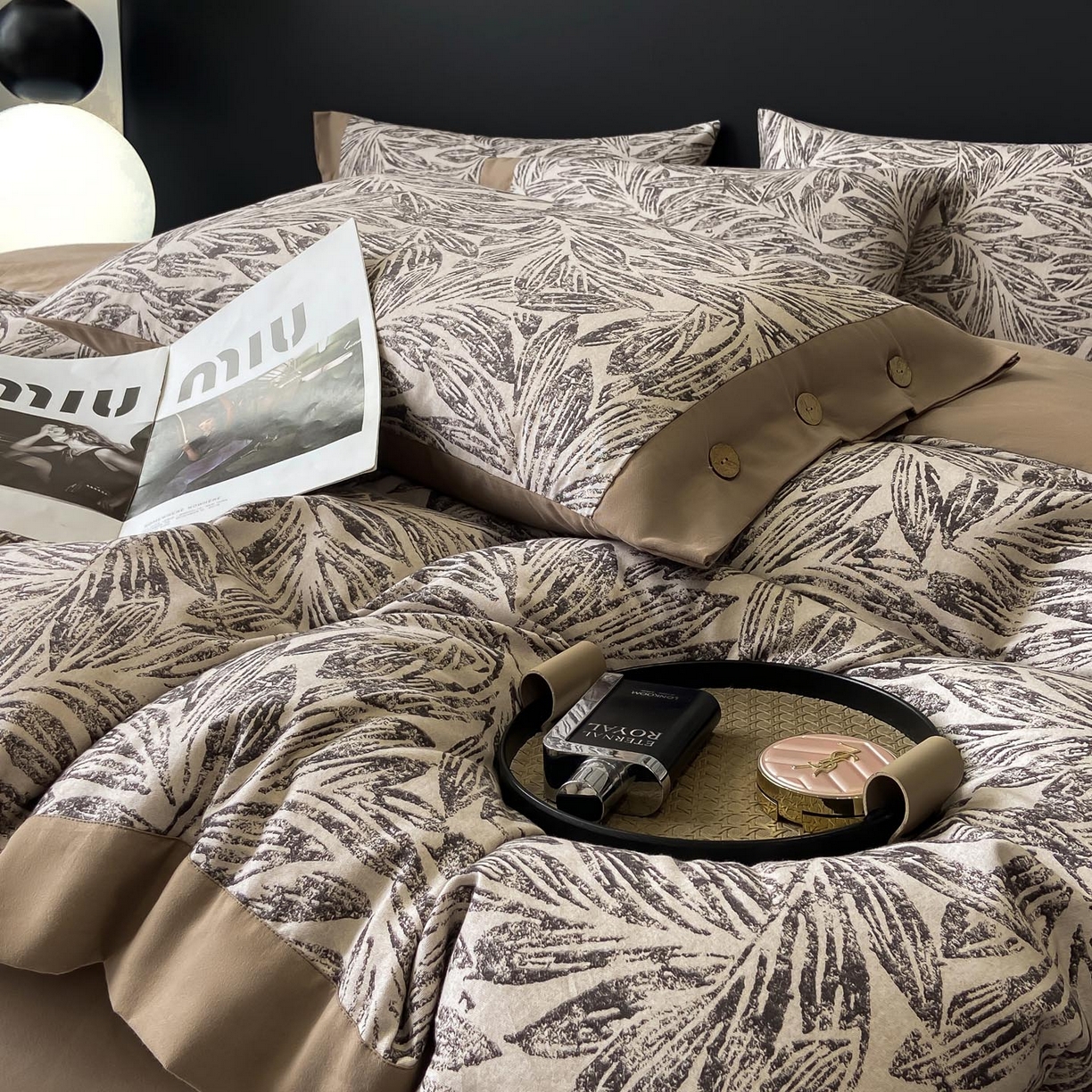 91家纺网 家纺一手货源 找家纺 麦田家纺 2025新款全棉纯棉轻奢加厚磨毛纽扣款四件套 雅集-咖