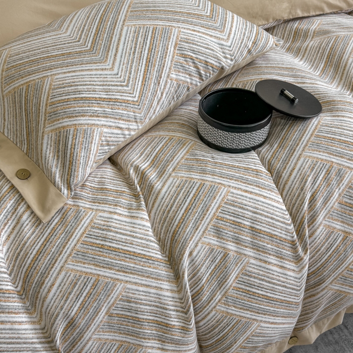 91家纺网 家纺一手货源 找家纺 麦田家纺 2025新款全棉纯棉轻奢加厚磨毛纽扣款四件套 艾文