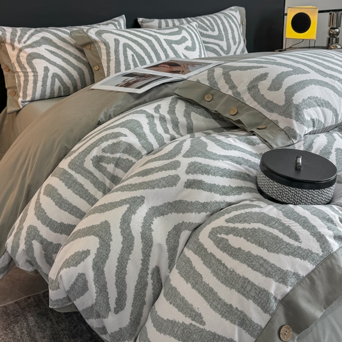 91家纺网 家纺一手货源 找家纺 麦田家纺 2025新款全棉纯棉轻奢加厚磨毛纽扣款四件套 马德里-绿