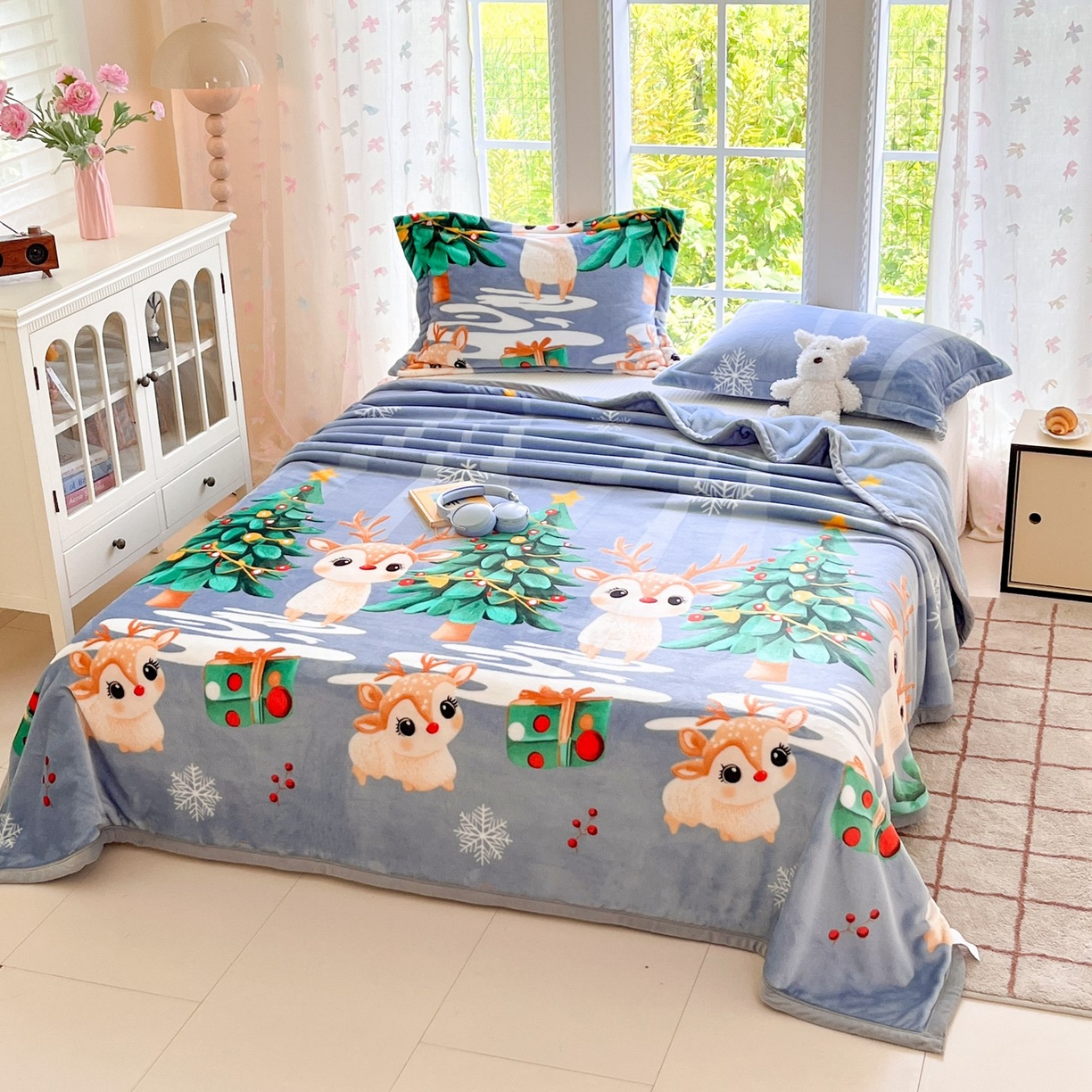 91家纺网 家纺一手货源 找家纺 雅萱-云貂绒毛毯法莱绒毛毯珊瑚绒毛毯羊羔绒毛毯 圣诞小鹿-蓝色