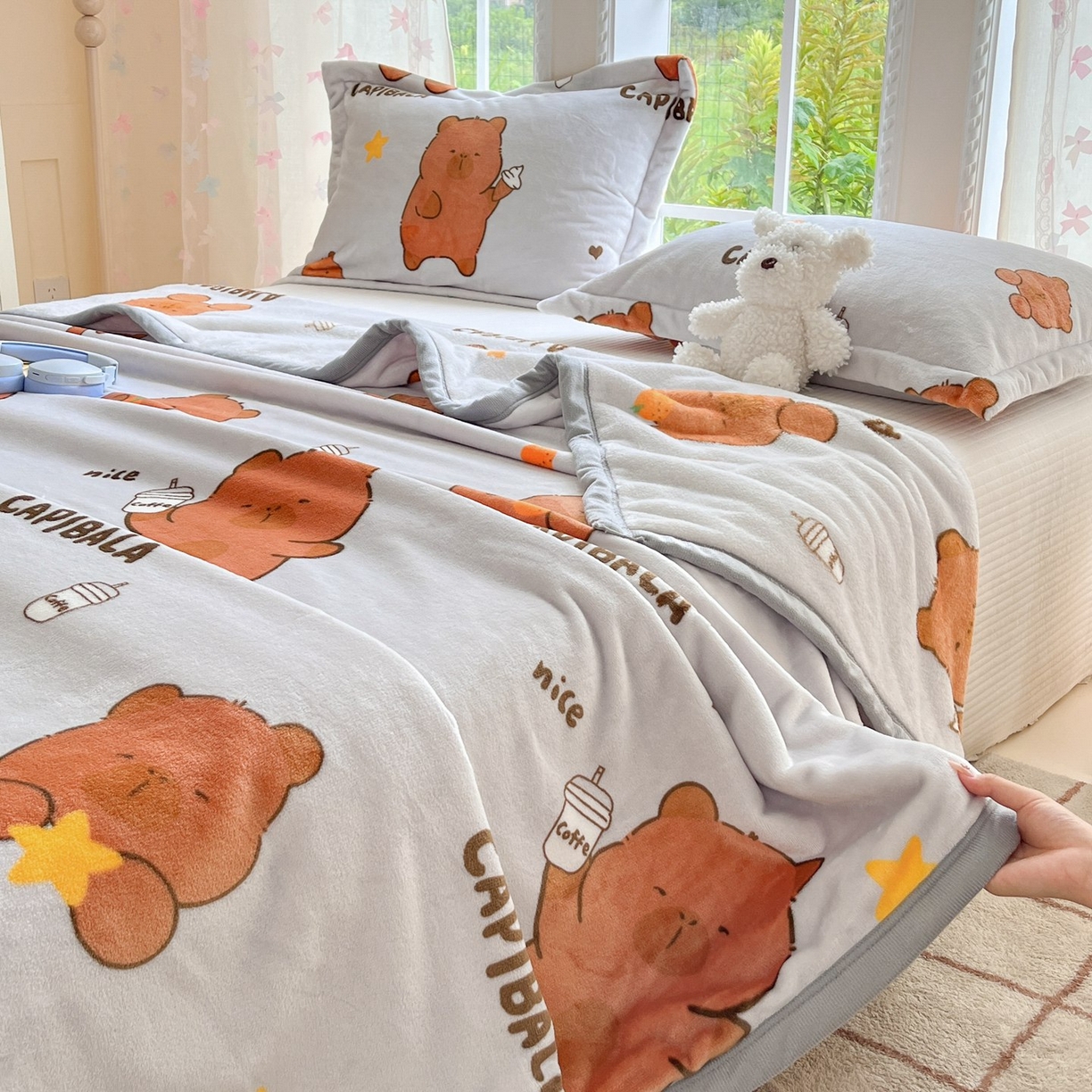 91家纺网 家纺一手货源 找家纺 雅萱-云貂绒毛毯法莱绒毛毯珊瑚绒毛毯羊羔绒毛毯 奶茶屯屯-灰