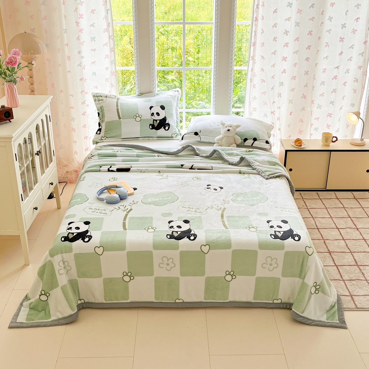 91家纺网 家纺一手货源 找家纺 雅萱-云貂绒毛毯法莱绒毛毯珊瑚绒毛毯羊羔绒毛毯 熊猫乐园-绿色