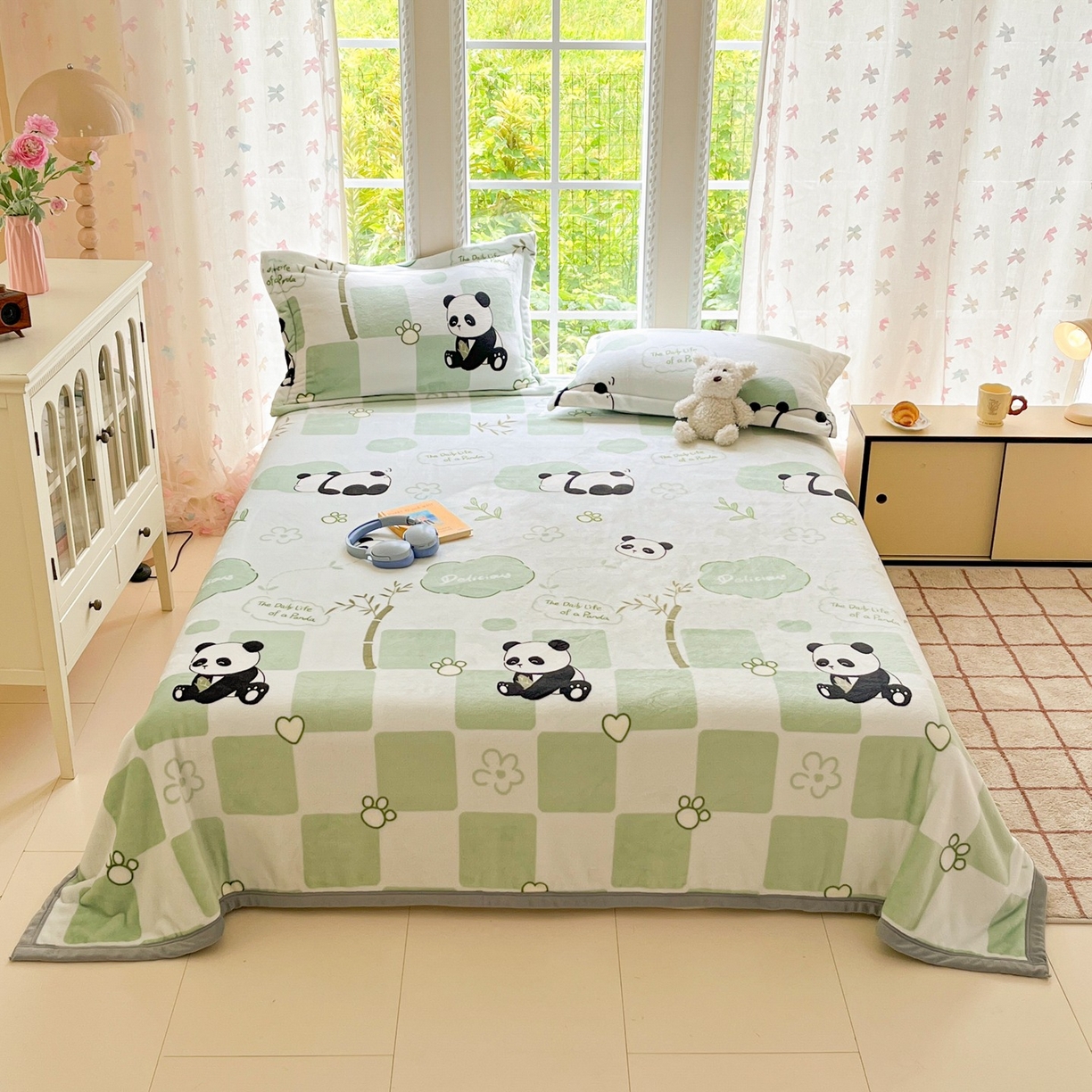 雅萱-云貂绒毛毯法莱绒毛毯珊瑚绒毛毯羊羔绒毛毯 熊猫乐园-绿色