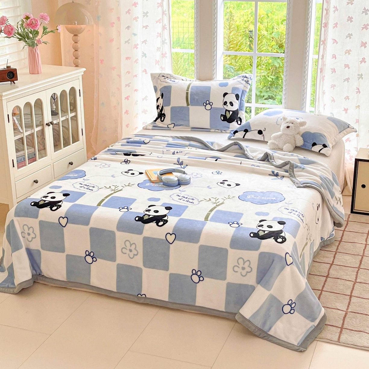 91家纺网 家纺一手货源 找家纺 雅萱-云貂绒毛毯法莱绒毛毯珊瑚绒毛毯羊羔绒毛毯 熊猫乐园-蓝色