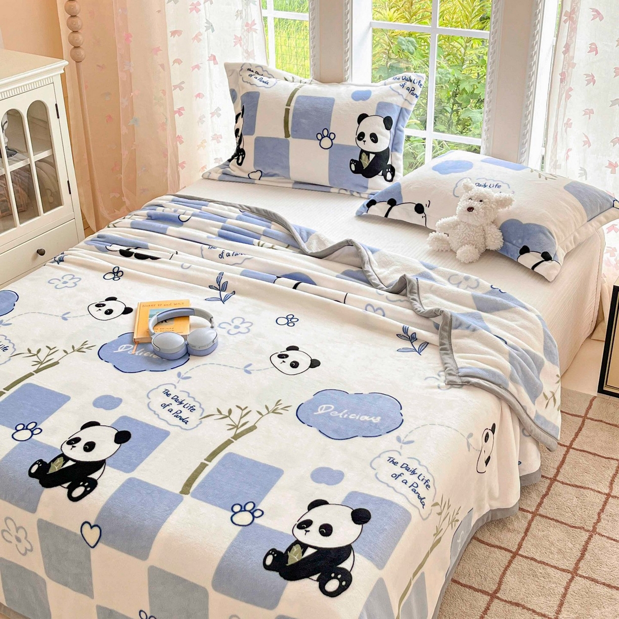 91家纺网 家纺一手货源 找家纺 雅萱-云貂绒毛毯法莱绒毛毯珊瑚绒毛毯羊羔绒毛毯 熊猫乐园-蓝色