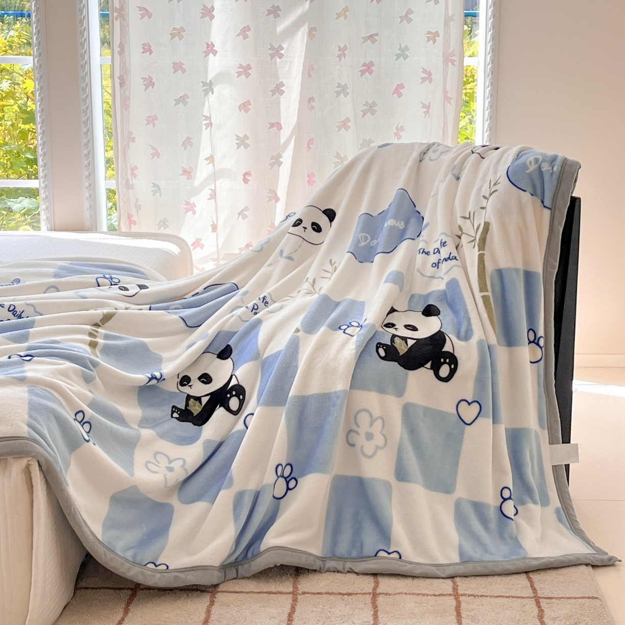 91家纺网 家纺一手货源 找家纺 雅萱-云貂绒毛毯法莱绒毛毯珊瑚绒毛毯羊羔绒毛毯 熊猫乐园-蓝色