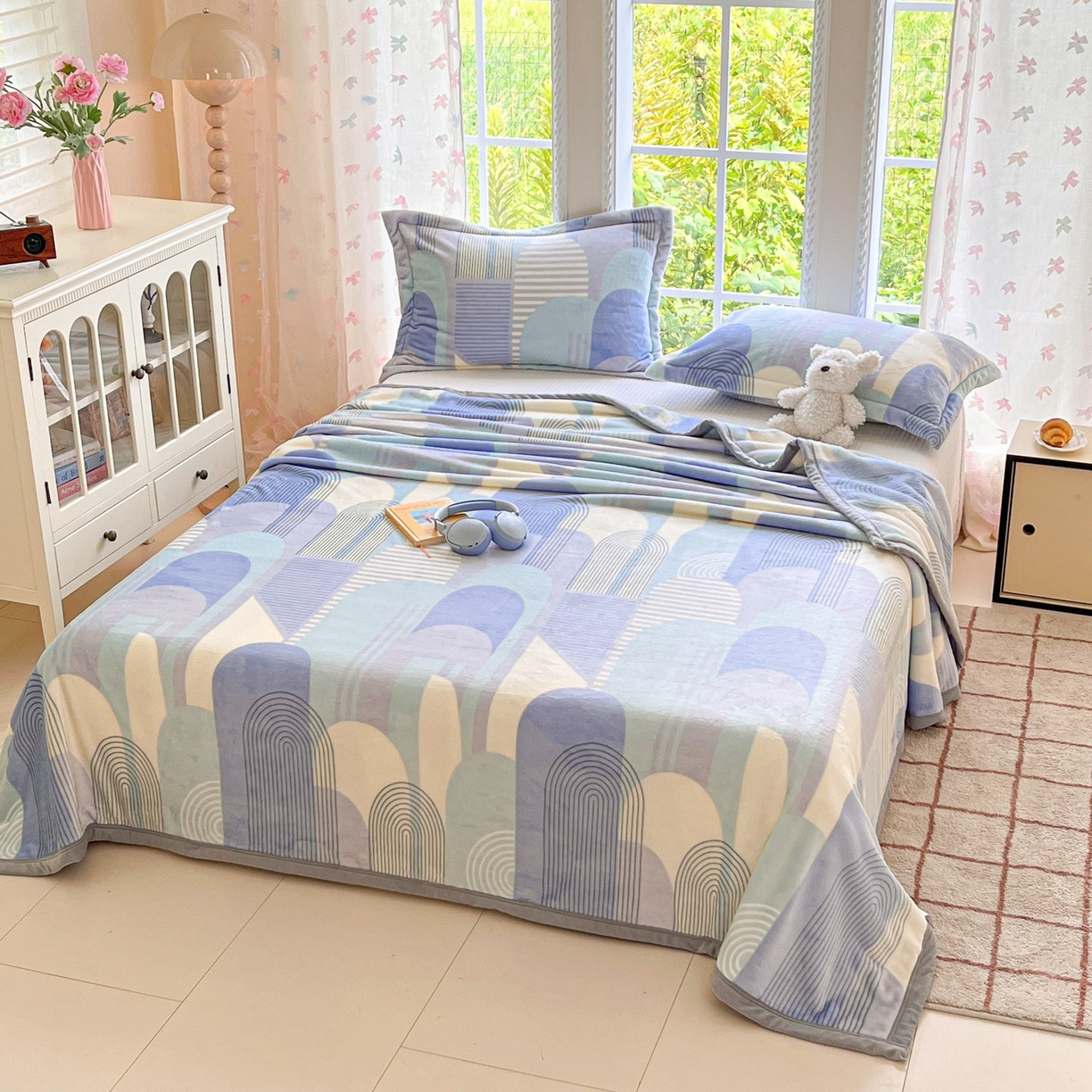 91家纺网 家纺一手货源 找家纺 雅萱-云貂绒毛毯法莱绒毛毯珊瑚绒毛毯羊羔绒毛毯 色彩空间