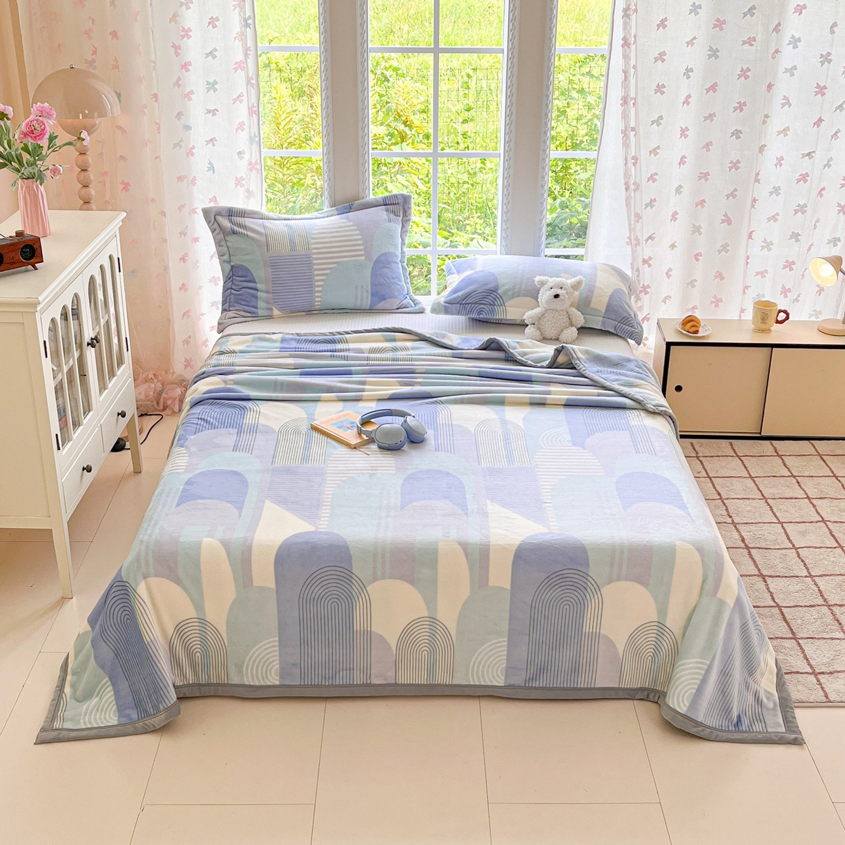 91家纺网 家纺一手货源 找家纺 雅萱-云貂绒毛毯法莱绒毛毯珊瑚绒毛毯羊羔绒毛毯 色彩空间