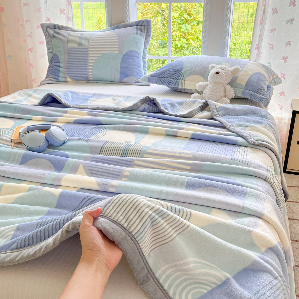 91家纺网 家纺一手货源 找家纺 雅萱-云貂绒毛毯法莱绒毛毯珊瑚绒毛毯羊羔绒毛毯 色彩空间