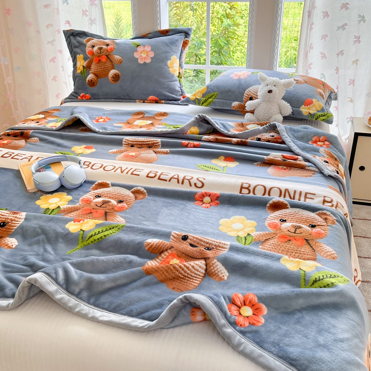 91家纺网 家纺一手货源 找家纺 雅萱-云貂绒毛毯法莱绒毛毯珊瑚绒毛毯羊羔绒毛毯 奶油小熊-灰