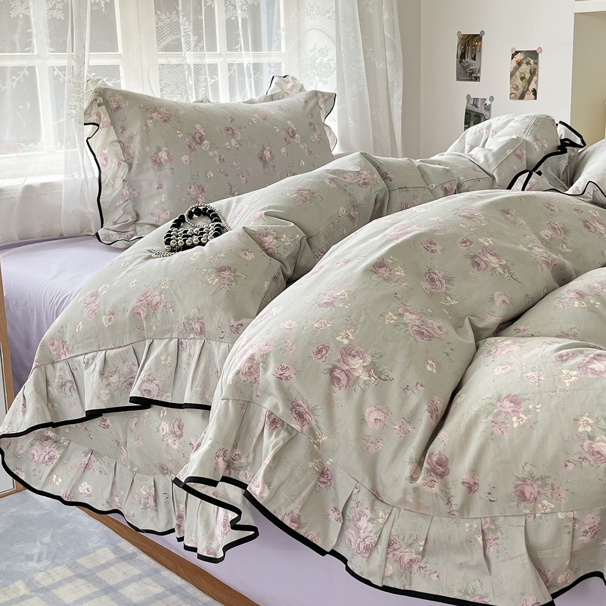 91家纺网 家纺一手货源 找家纺 乐美家纺 2025新款韩版全棉纯棉印花花边四件套 山樱漫语（紫）