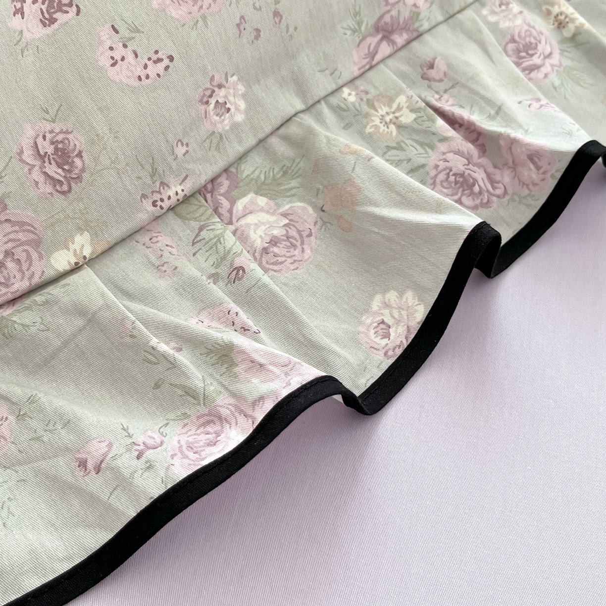 91家纺网 家纺一手货源 找家纺 乐美家纺 2025新款韩版全棉纯棉印花花边四件套 山樱漫语（紫）