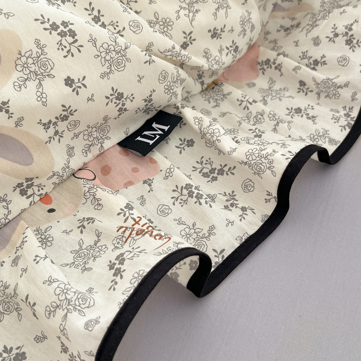 91家纺网 家纺一手货源 找家纺 乐美家纺 2025新款韩版全棉纯棉印花花边四件套 哆咪兔