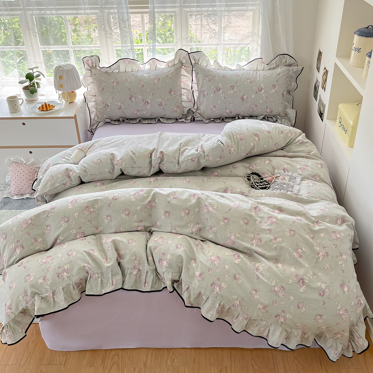 91家纺网 家纺一手货源 找家纺 乐美家纺 2025新款韩版全棉纯棉印花花边四件套 山樱漫语（紫）