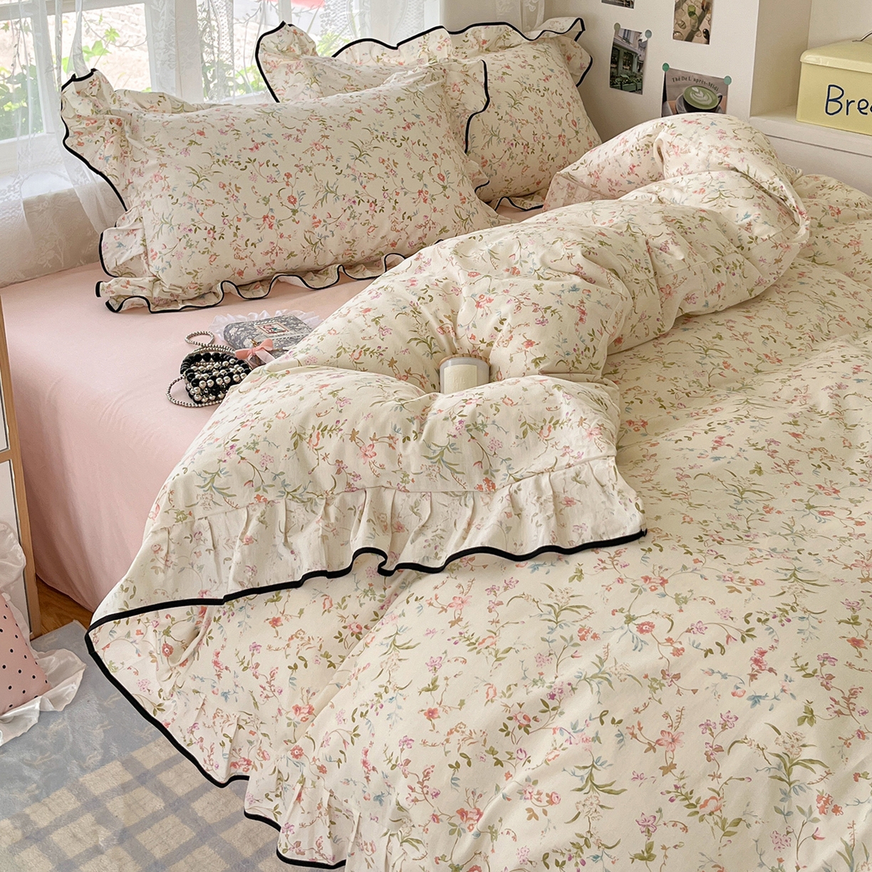 91家纺网 家纺一手货源 找家纺 乐美家纺 2025新款韩版全棉纯棉印花花边四件套 花蔓梦境