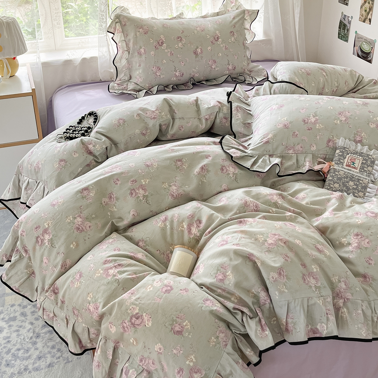 91家纺网 家纺一手货源 找家纺 乐美家纺 2025新款韩版全棉纯棉印花花边四件套 山樱漫语（紫）