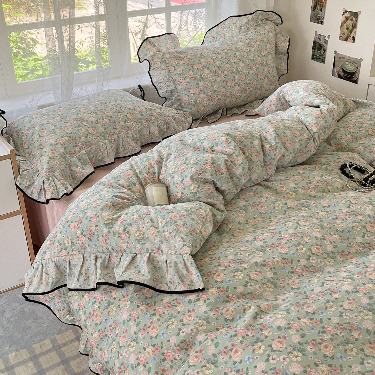 91家纺网 家纺一手货源 找家纺 乐美家纺 2025新款韩版全棉纯棉印花花边四件套 柏林梦境绿