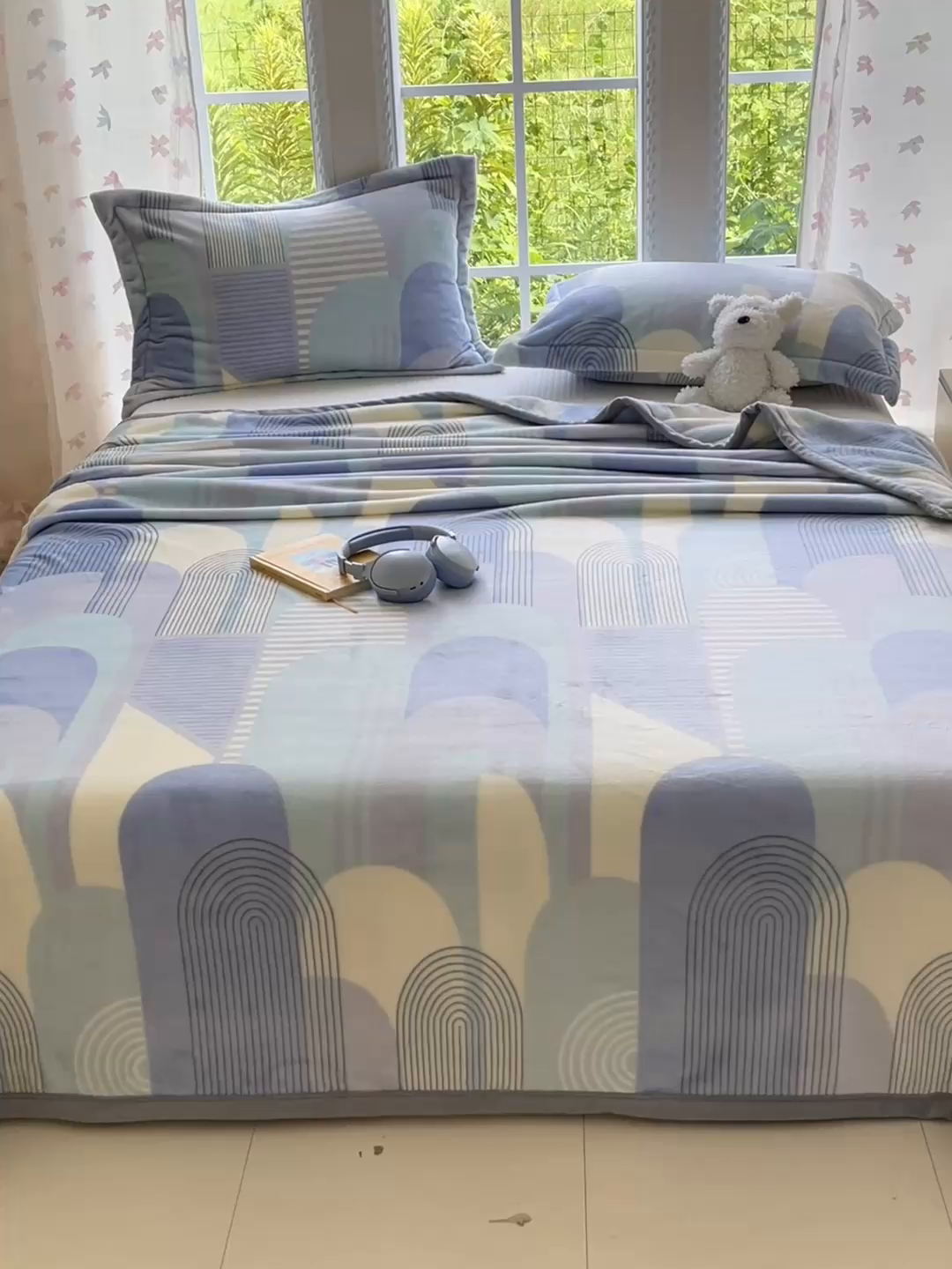 91家纺网 家纺一手货源 找家纺 雅萱-云貂绒毛毯法莱绒毛毯珊瑚绒毛毯羊羔绒毛毯 色彩空间