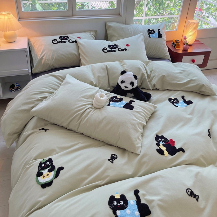 91家纺网 家纺一手货源 找家纺 （总）炫拼家纺 2025新款全棉纯棉磨毛卡通满版绣加厚纯棉四件套-米兜