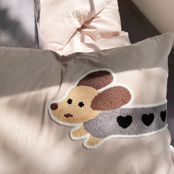 91家纺网 家纺一手货源 找家纺 炫拼家纺 2026新款全棉纯棉磨毛卡通满版绣加厚纯棉四件套-米兜 米兜-腊肠狗伯爵