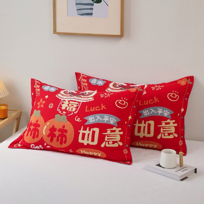 91家纺网 家纺一手货源 找家纺 悦然毛巾被 2025新款全棉纯棉大红纱布四层枕套 枕套单件 柿柿如意
