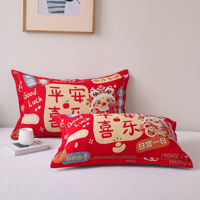 91家纺网 家纺一手货源 找家纺 悦然毛巾被 2025新款全棉纯棉大红纱布四层枕套 枕套单件 喜羊家园