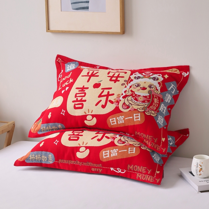 91家纺网 家纺一手货源 找家纺 悦然毛巾被 2025新款全棉纯棉大红纱布四层枕套 枕套单件 喜羊家园