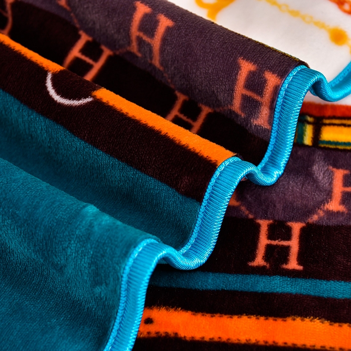 91家纺网 家纺一手货源 找家纺 绒宴 2025新款8.5斤牛奶绒金貂法莱绒床裙款保暖四件套 骑士风范