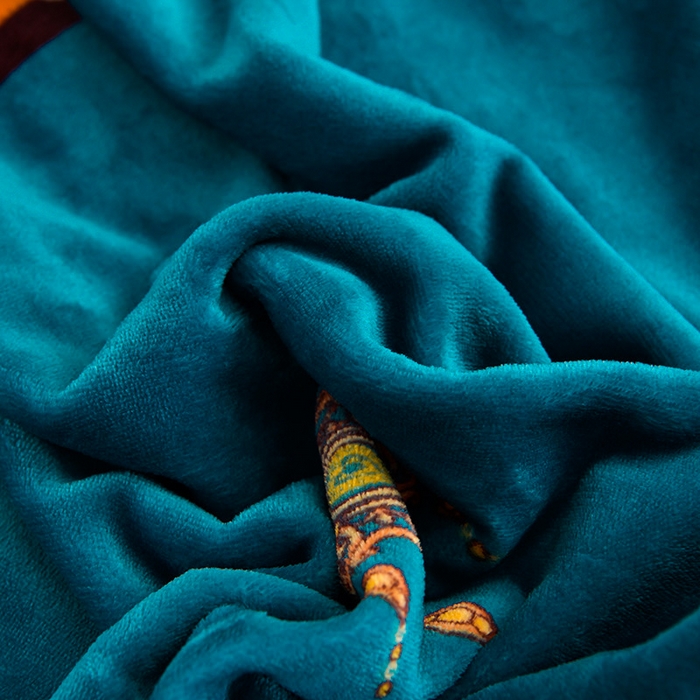 91家纺网 家纺一手货源 找家纺 绒宴 2025新款8.5斤牛奶绒金貂法莱绒床裙款保暖四件套 骑士风范