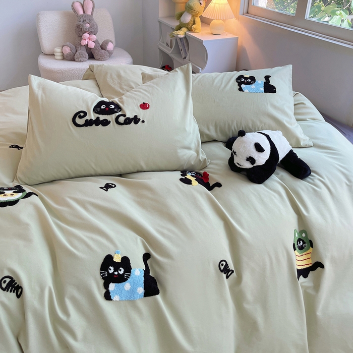 91家纺网 家纺一手货源 找家纺 炫拼家纺 2026新款全棉纯棉磨毛卡通满版绣加厚纯棉四件套-米兜 米兜-趣味猫