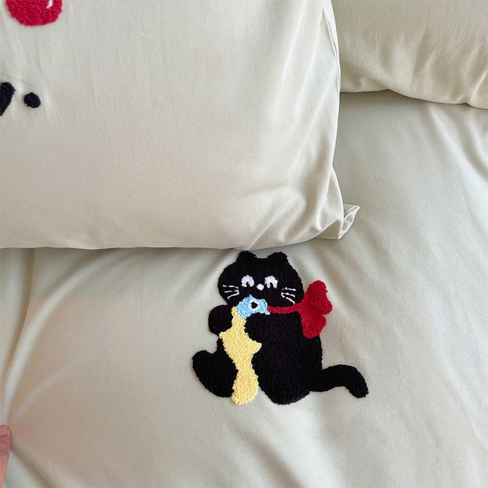 91家纺网 家纺一手货源 找家纺 炫拼家纺 2026新款全棉纯棉磨毛卡通满版绣加厚纯棉四件套-米兜 米兜-趣味猫