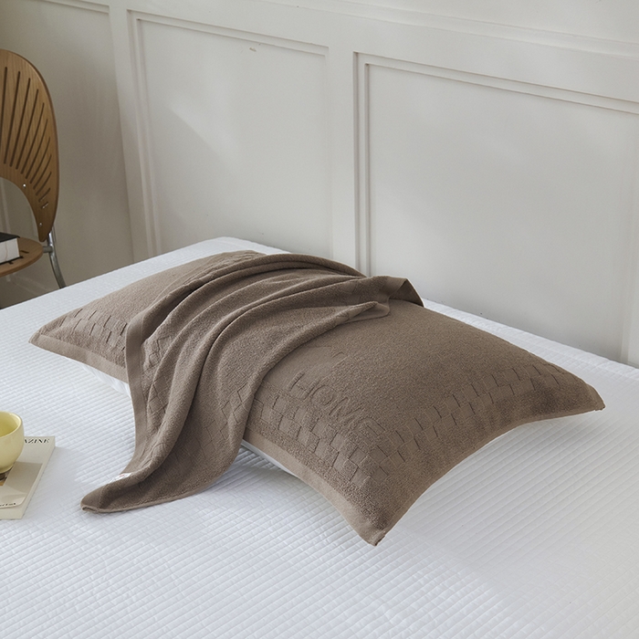 91家纺网 家纺一手货源 找家纺 悦然毛巾被 2025新款老式全棉纯棉毛圈单枕巾 枕巾单件 素逸咖 52x78cm枕巾一只