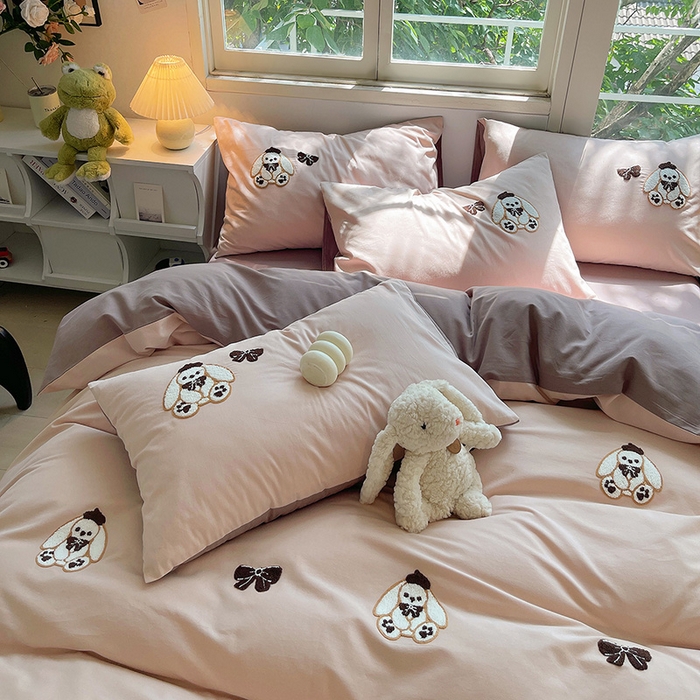 91家纺网 家纺一手货源 找家纺 炫拼家纺 2026新款全棉纯棉磨毛卡通满版绣加厚纯棉四件套-米兜 米兜-小兔可可