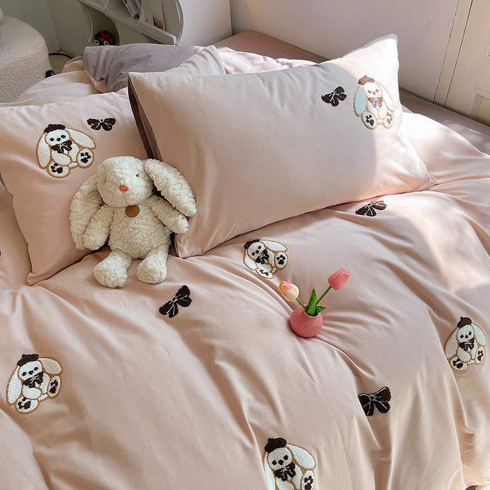 91家纺网 家纺一手货源 找家纺 炫拼家纺 2026新款全棉纯棉磨毛卡通满版绣加厚纯棉四件套-米兜 米兜-小兔可可