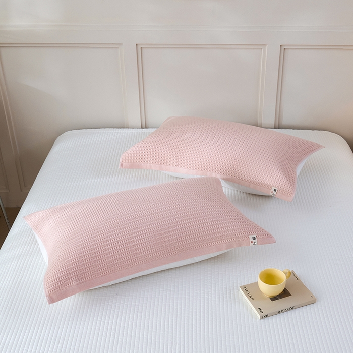 91家纺网 家纺一手货源 找家纺 悦然毛巾被 2025新款全棉纯棉蜂窝棉语单枕巾 枕巾单件 蜂窝棉语香粉 52x78cm枕巾一对