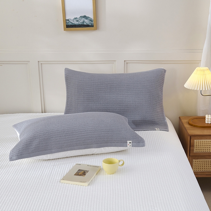 91家纺网 家纺一手货源 找家纺 悦然毛巾被 2025新款全棉纯棉蜂窝棉语单枕巾 枕巾单件 蜂窝棉语银灰 52x78cm枕巾一对