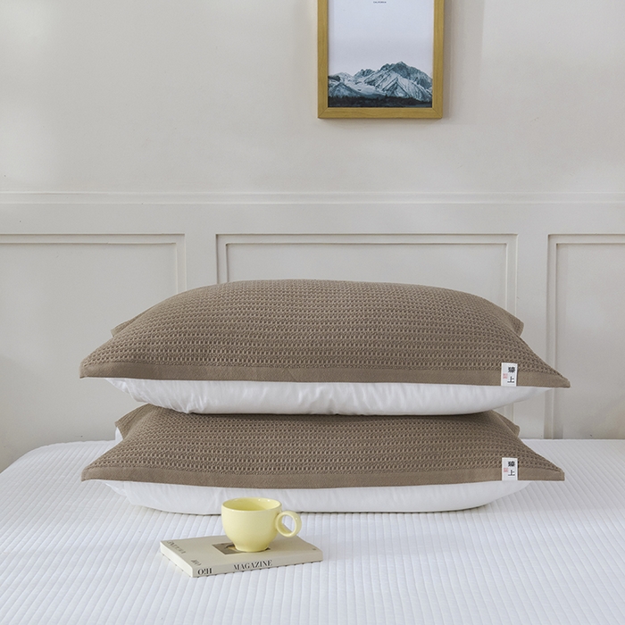 91家纺网 家纺一手货源 找家纺 悦然毛巾被 2025新款全棉纯棉蜂窝棉语单枕巾 枕巾单件 蜂窝棉语深咖 52x78cm枕巾一对