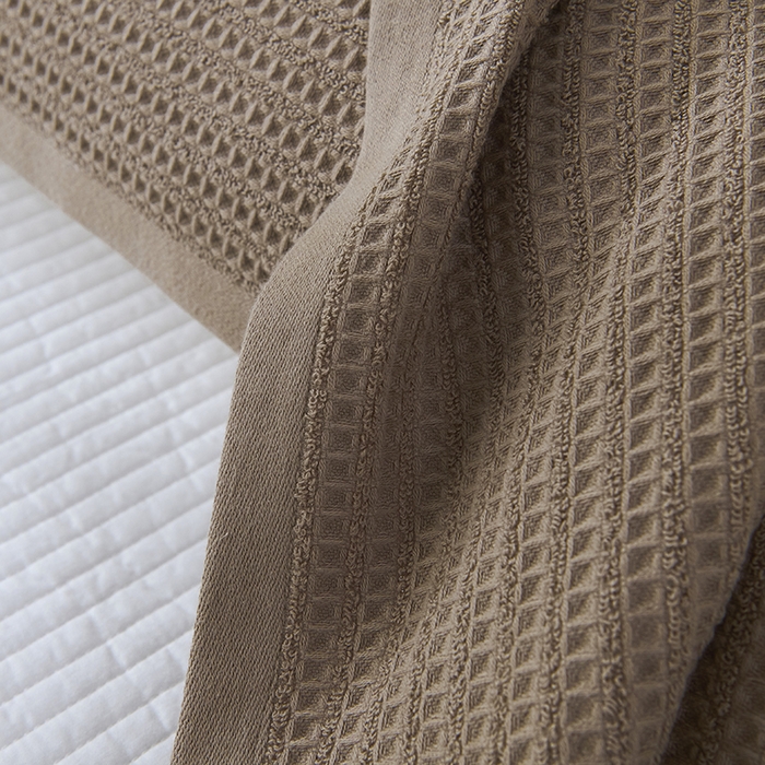 91家纺网 家纺一手货源 找家纺 悦然毛巾被 2025新款全棉纯棉蜂窝棉语单枕巾 枕巾单件 蜂窝棉语深咖 52x78cm枕巾一对