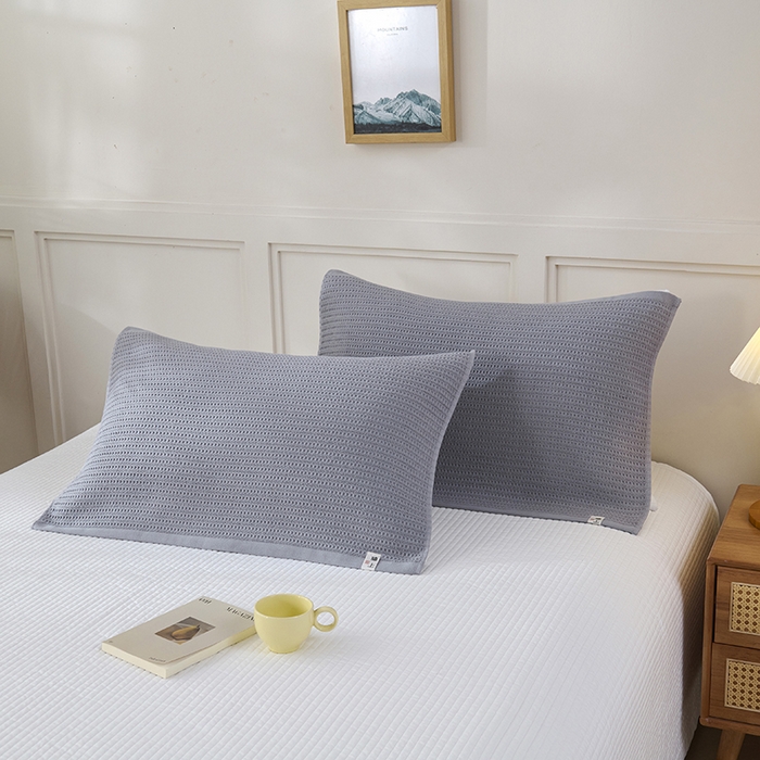 91家纺网 家纺一手货源 找家纺 悦然毛巾被 2025新款全棉纯棉蜂窝棉语单枕巾 枕巾单件 蜂窝棉语银灰 52x78cm枕巾一对