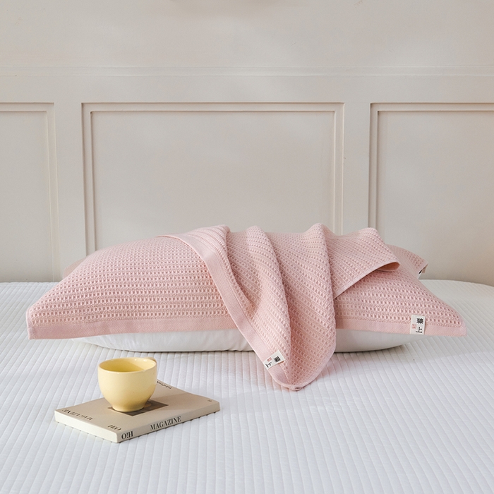 91家纺网 家纺一手货源 找家纺 悦然毛巾被 2025新款全棉纯棉蜂窝棉语单枕巾 枕巾单件 蜂窝棉语香粉 52x78cm枕巾一对