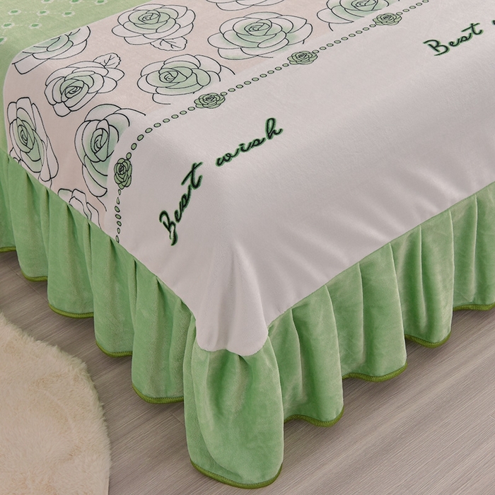 91家纺网 家纺一手货源 找家纺 绒宴 2025新款8.5斤牛奶绒金貂法莱绒床裙款保暖四件套 爱丽丝-绿