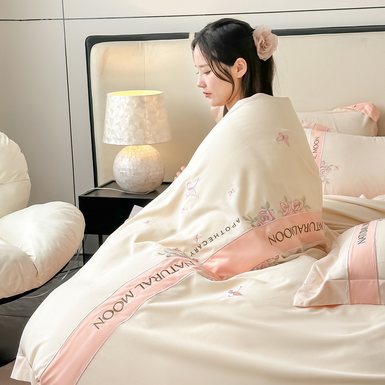 91家纺网 家纺一手货源 找家纺 （总）遇见家居生活馆 2025新款亲肤棉刺绣四件套-花田里