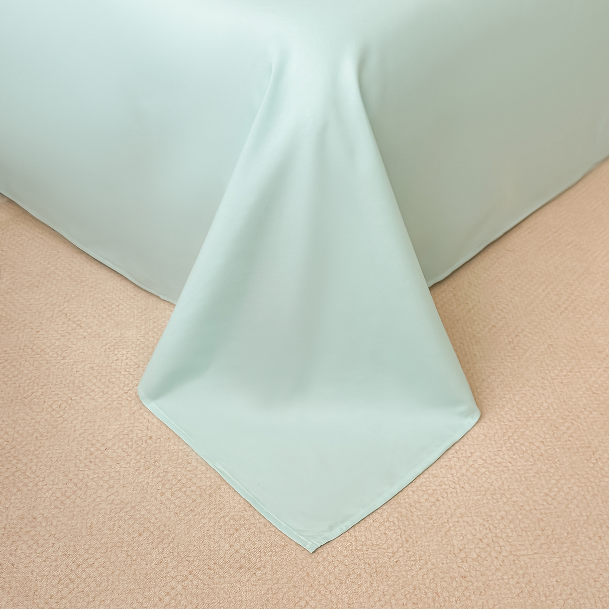 91家纺网 家纺一手货源 找家纺 遇见家居生活馆 2025新款亲肤棉刺绣四件套-花田里 花田里-冰清绿