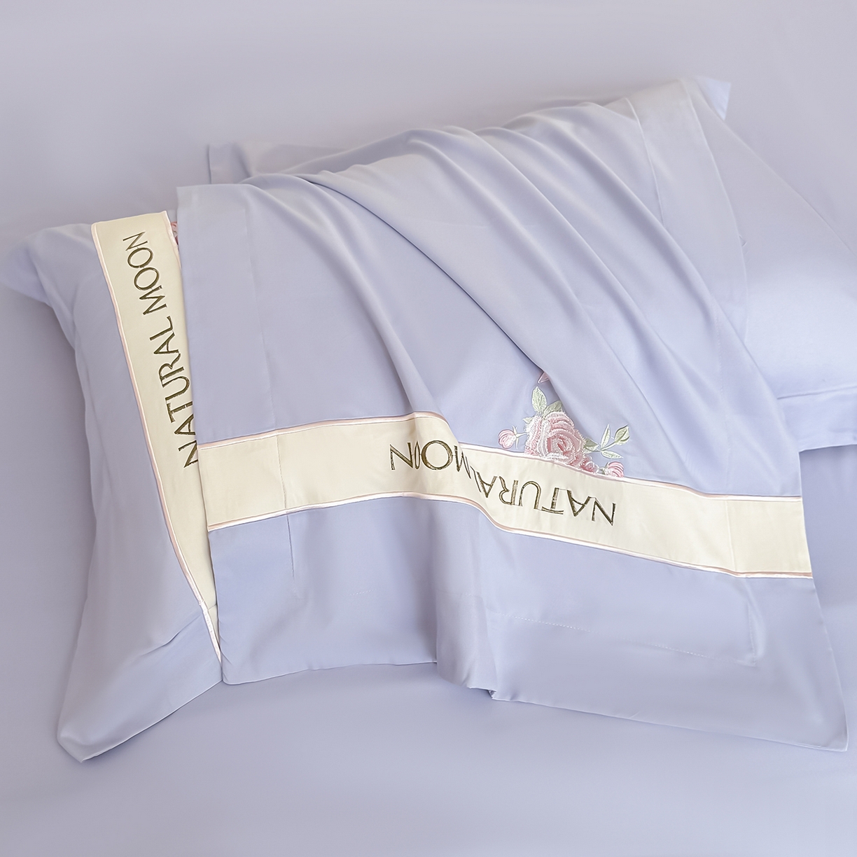 91家纺网 家纺一手货源 找家纺 遇见家居生活馆 2025新款亲肤棉刺绣四件套-花田里 花田里-香芋紫