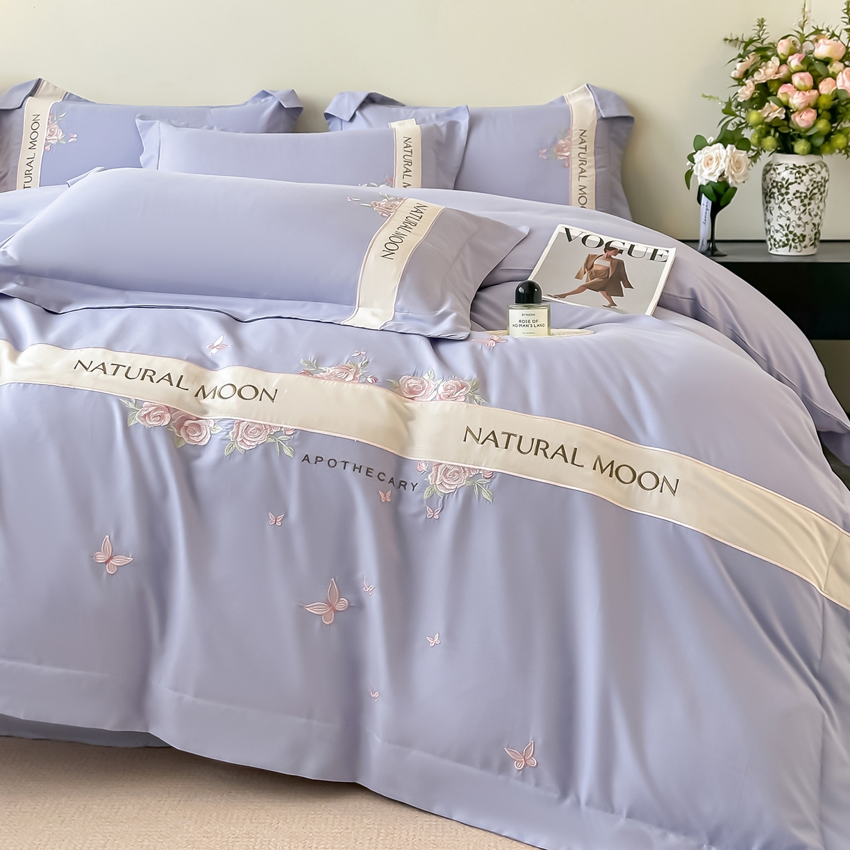 91家纺网 家纺一手货源 找家纺 遇见家居生活馆 2025新款亲肤棉刺绣四件套-花田里 花田里-香芋紫