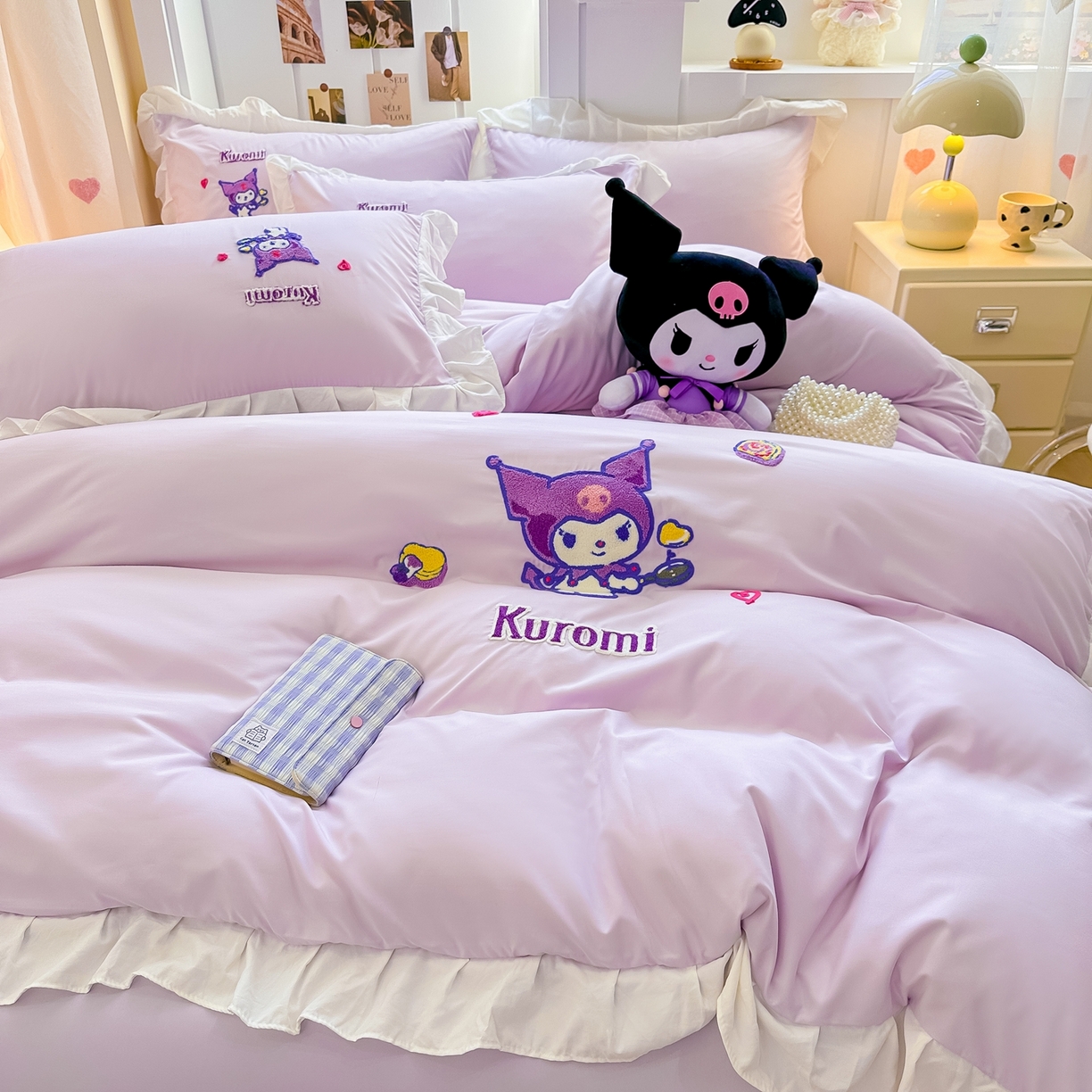 91家纺网 家纺一手货源 找家纺 博雅 2025春夏新款毛巾绣三丽鸥水洗棉花边四件套正版授权 毛巾绣-多彩库洛米