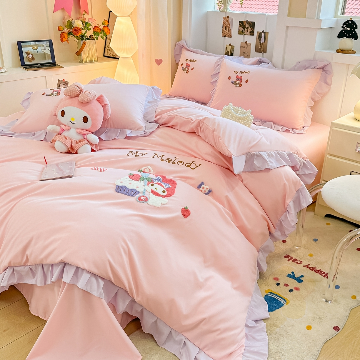 91家纺网 家纺一手货源 找家纺 博雅 2025春夏新款毛巾绣三丽鸥水洗棉花边四件套正版授权 毛巾绣-蛋糕美乐蒂